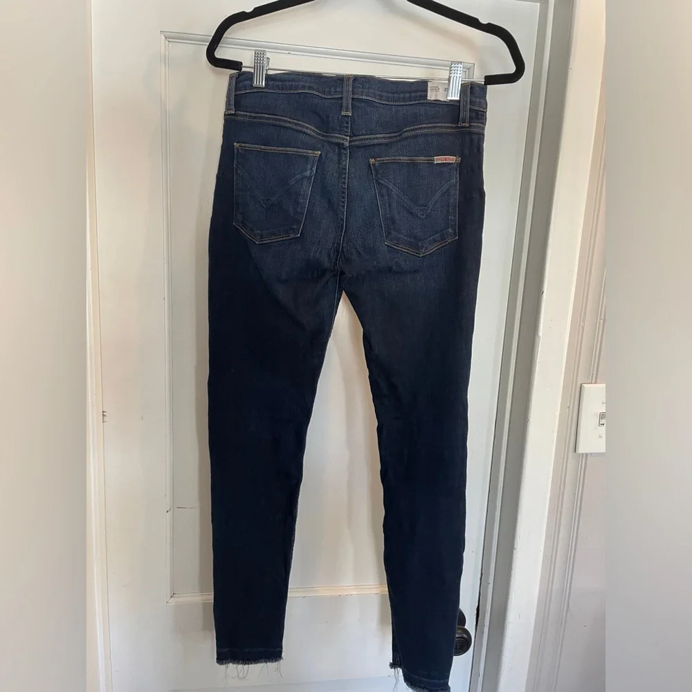 Hudson Natalie Mid Rise Skinny Jeans Dark Wash Frayed Hem | Size 27 - Picture 7 of 12